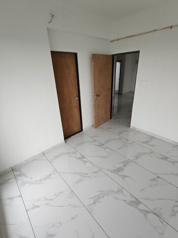 Room in 2 BHK Apartment at New Althan – for Sale