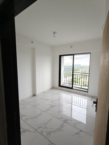 Room in 2 BHK Apartment at New Althan – for Sale