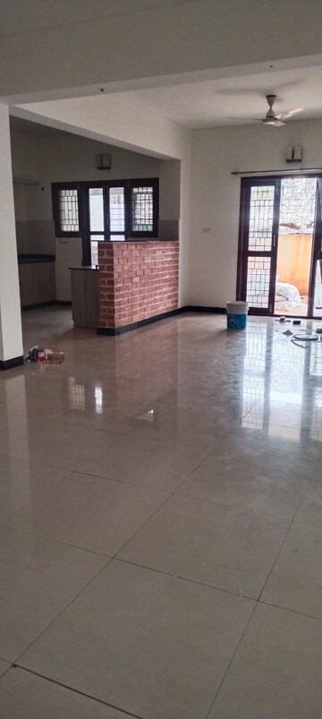 Room in 3 BHK Apartment at Kaggadasapura – for Rent