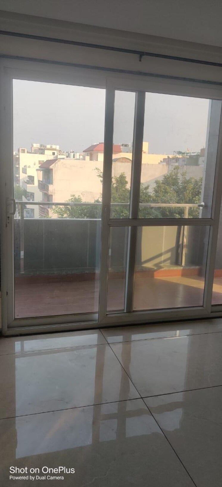 Balcony, vasant kunj 4 Bedroom 518 Sq.Yd. Builder Floor In Vasant Kunj Delhi 8986674