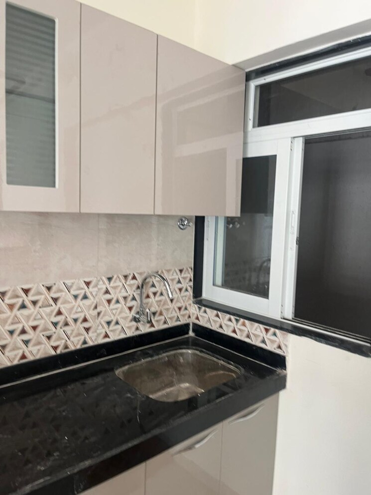 Kitchen, dhamji-shamji-mahavir-spring-tulip-phase-1 2 Bedroom 630 Sq.Ft. Apartment In Pokhran Road No Two Thane 8986671