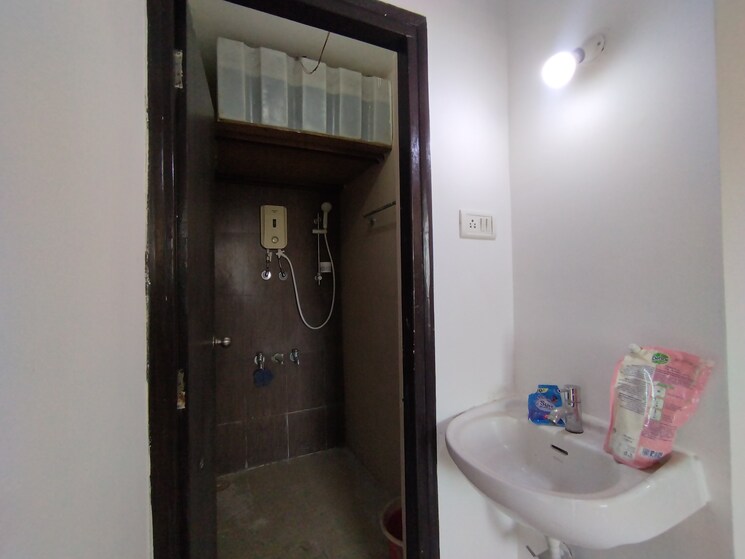 Bathroom, raunak-city 1 Bedroom 588 Sq.Ft. Apartment In Kalyan West Thane 8986693