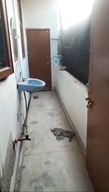 Balcony in 1 BHK Builder Floor at Vaishali Sector 5 – for Rent