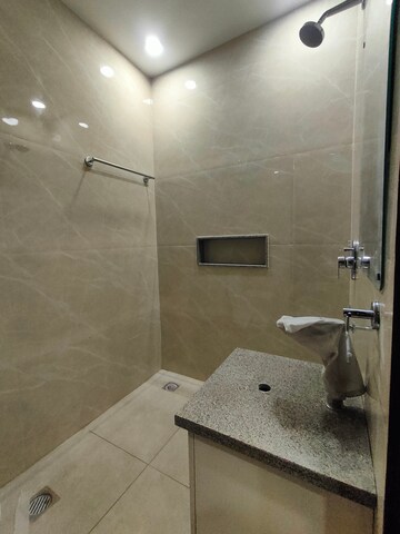 Bathroom in 2 BHK Builder Floor at Sector 52 – for Rent