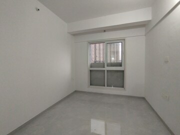 Room in 2 BHK Apartment at Triveni Pearl, Khadakpada – for Sale