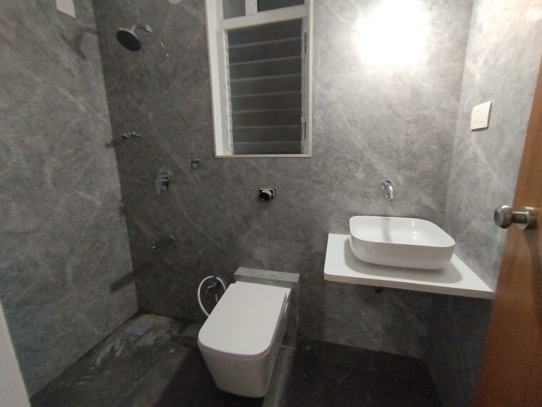 Bathroom, triveni-pearl 2 Bedroom 900 Sq.Ft. Apartment In Khadakpada Thane 8986721
