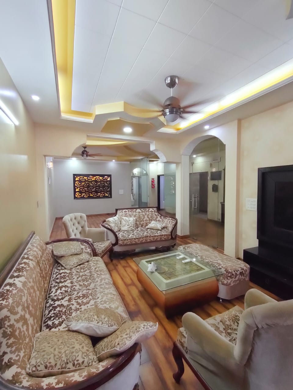 3 BHK Builder Floor For Rent in Prashant Vihar