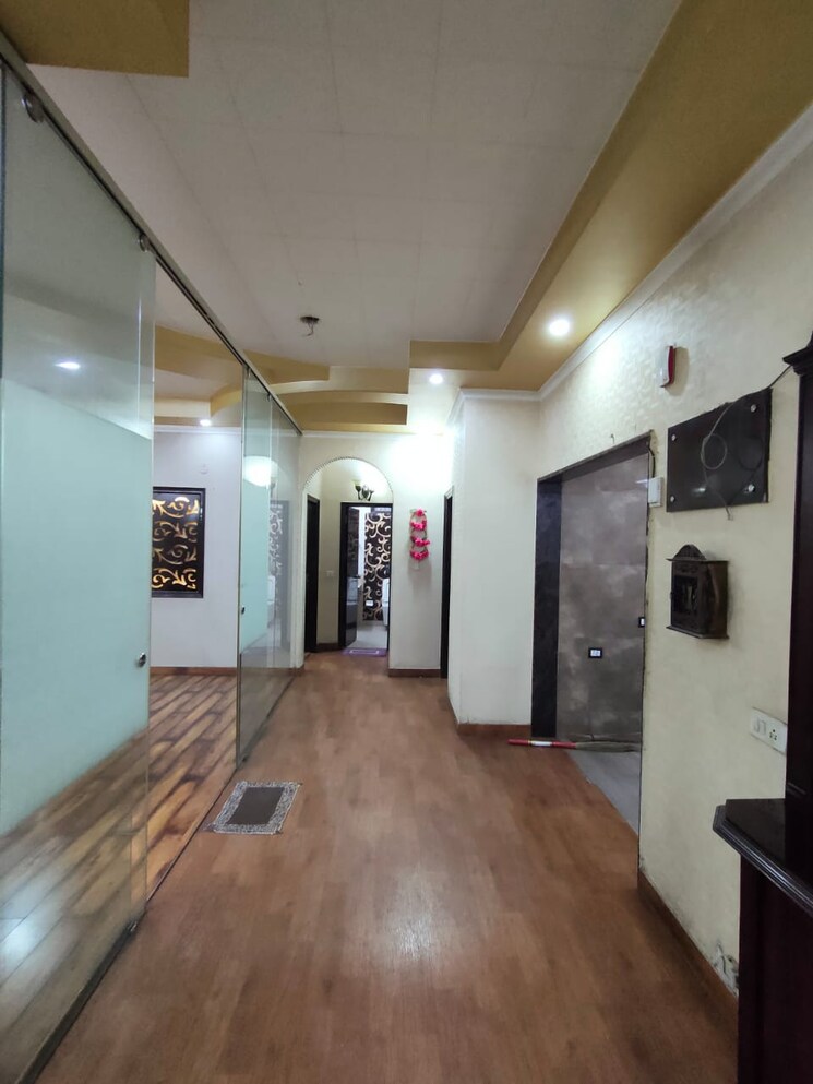 Bedroom, prashant vihar 3 Bedroom 1500 Sq.Ft. Builder Floor In Prashant Vihar Delhi 8986724