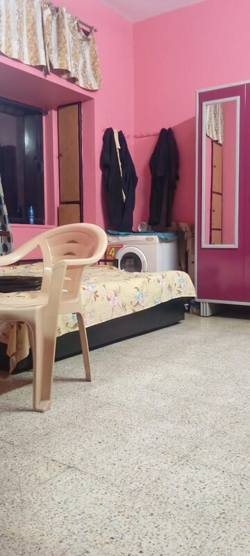 Bedroom in 1.5 BHK Apartment at Ameya Apartments Navi Peth, Navi Peth – for Rent