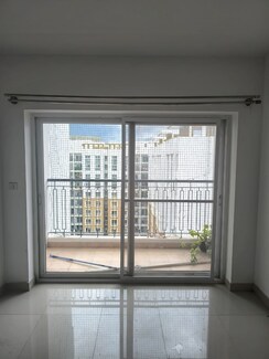 2 BHK Apartment For Sale in Rohan Upavan
