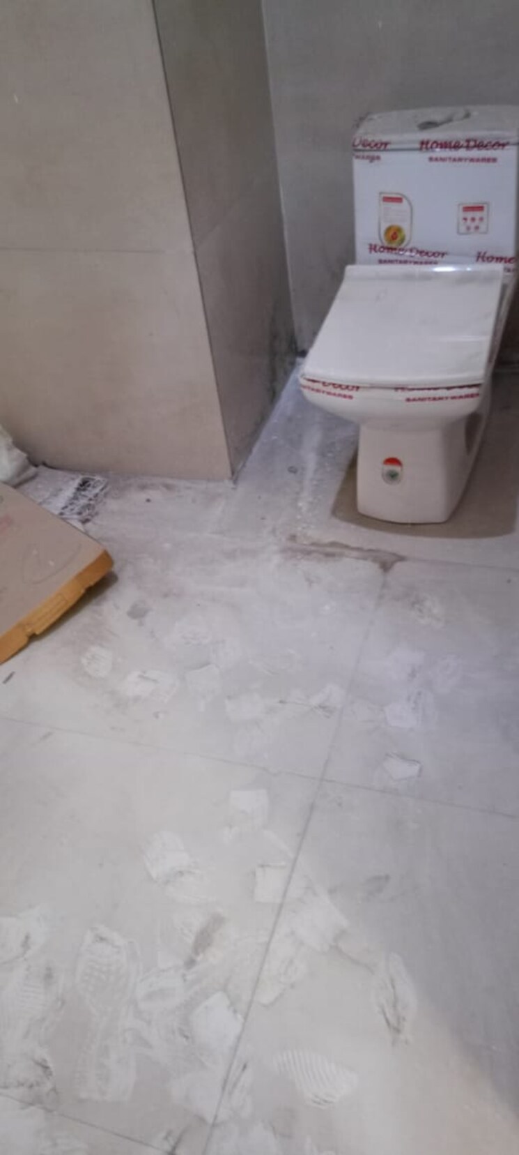 Bathroom, sector 16b greater noida 3 Bedroom 2200 Sq.Ft. Villa In Sector 16b Greater Noida Greater Noida 8986776