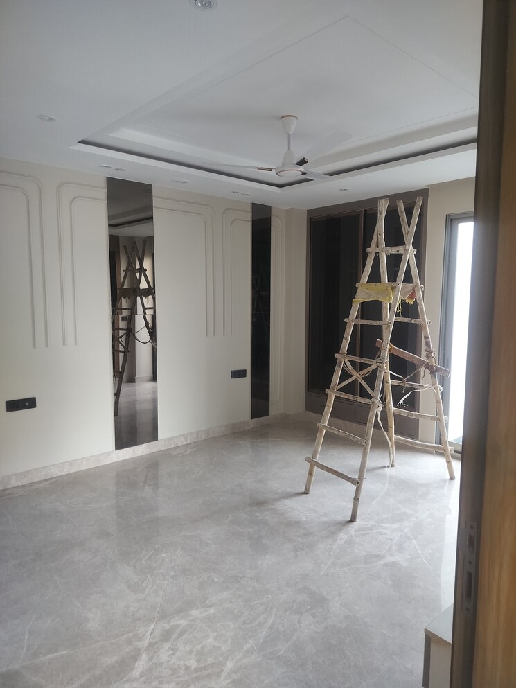 Room, vikas puri 4 Bedroom 3200 Sq.Ft. Builder Floor In Vikas Puri Delhi 8986822