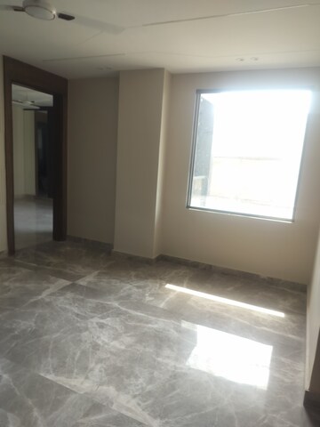 Room in 4 BHK Builder Floor at Vikas Puri – for Sale