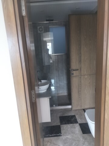 Building Lobby in 4 BHK Builder Floor at Vikas Puri – for Sale