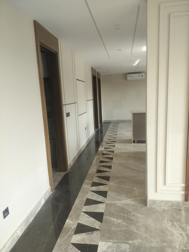 undefined, vikas puri 4 Bedroom 3200 Sq.Ft. Builder Floor In Vikas Puri Delhi 8986822