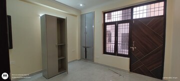 Room in 2 BHK Builder Floor at Chattarpur – for Rent