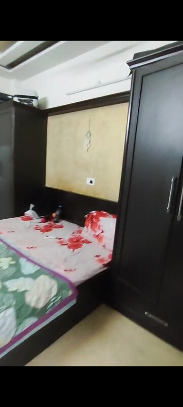 Bedroom in 3 BHK Builder Floor at Kohat Enclave – for Rent