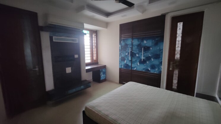 Bedroom, rohini sector 13 3 Bedroom 1450 Sq.Ft. Apartment In Rohini Sector 13 Delhi 8986845
