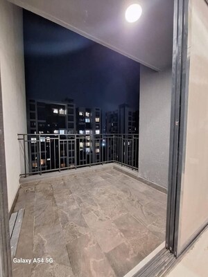 Room in 2 BHK Apartment at Wakad – for Sale