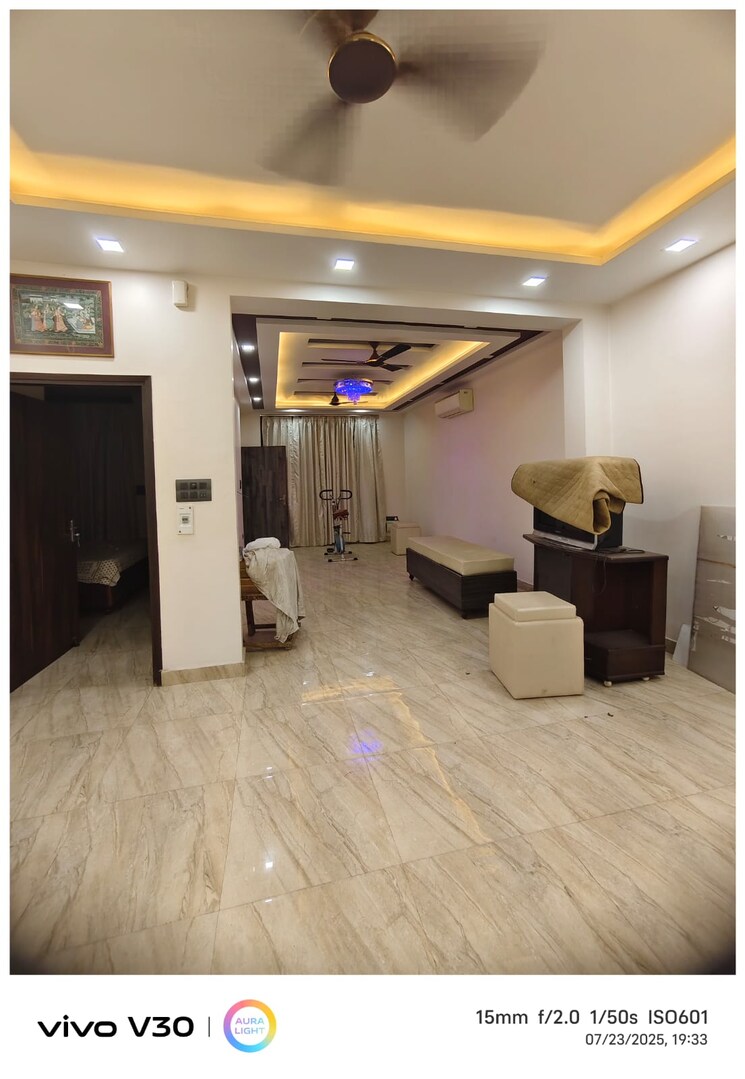 Bedroom, gomti nagar 6+ Bedroom 2300 Sq.Ft. Independent House In Gomti Nagar Lucknow 8986864