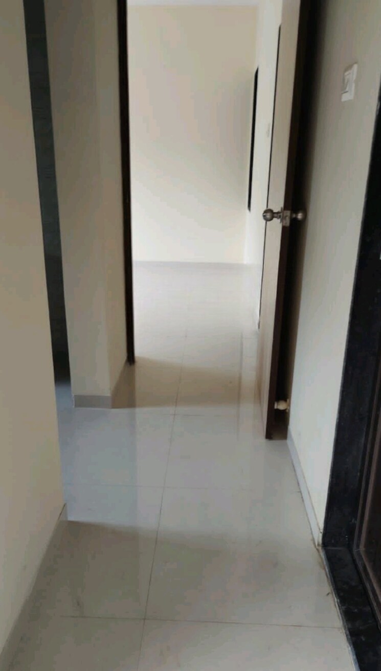Bathroom, vihang-valley-phase-3 1 Bedroom 425 Sq.Ft. Apartment In Kasarvadavali Thane 8986886