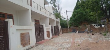 2 BHK Villa For Sale in Chinhat