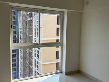 Room in 1 BHK Apartment at SD Siennaa Wing D, Kandivali East – for Rent