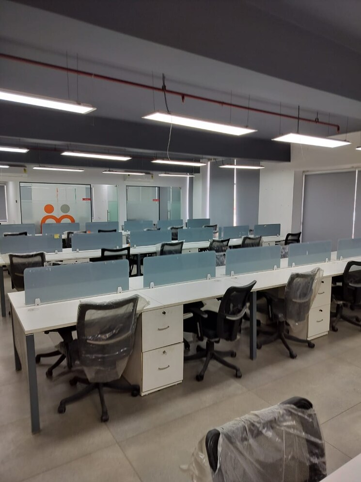 Team Area, sector 2 Commercial Office Space 4500 Sq.Ft. In Sector 2 Noida 8986951