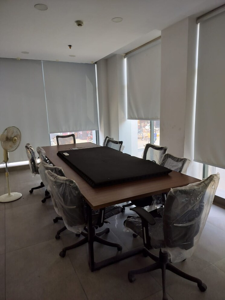 Team Area, sector 2 Commercial Office Space 4500 Sq.Ft. In Sector 2 Noida 8986951