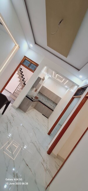 Furnished Amenities in 3 BHK Villa at Chinhat – for Sale