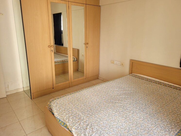 Master Bedroom, rohan-garima-phase-ii 3 Bedroom 1500 Sq.Ft. Apartment In Model Colony Pune 8987020