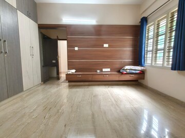Room in 3 BHK Builder Floor at Indiranagar – for Rent