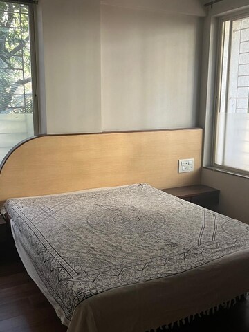 Master Bedroom in 4 BHK Apartment at Bhosale Nagar – for Rent