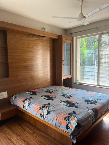 Master Bedroom in 4 BHK Apartment at Bhosale Nagar – for Rent