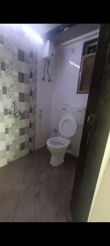 Attached Bathroom in 2 BHK Apartment at Santacruz East – for Rent