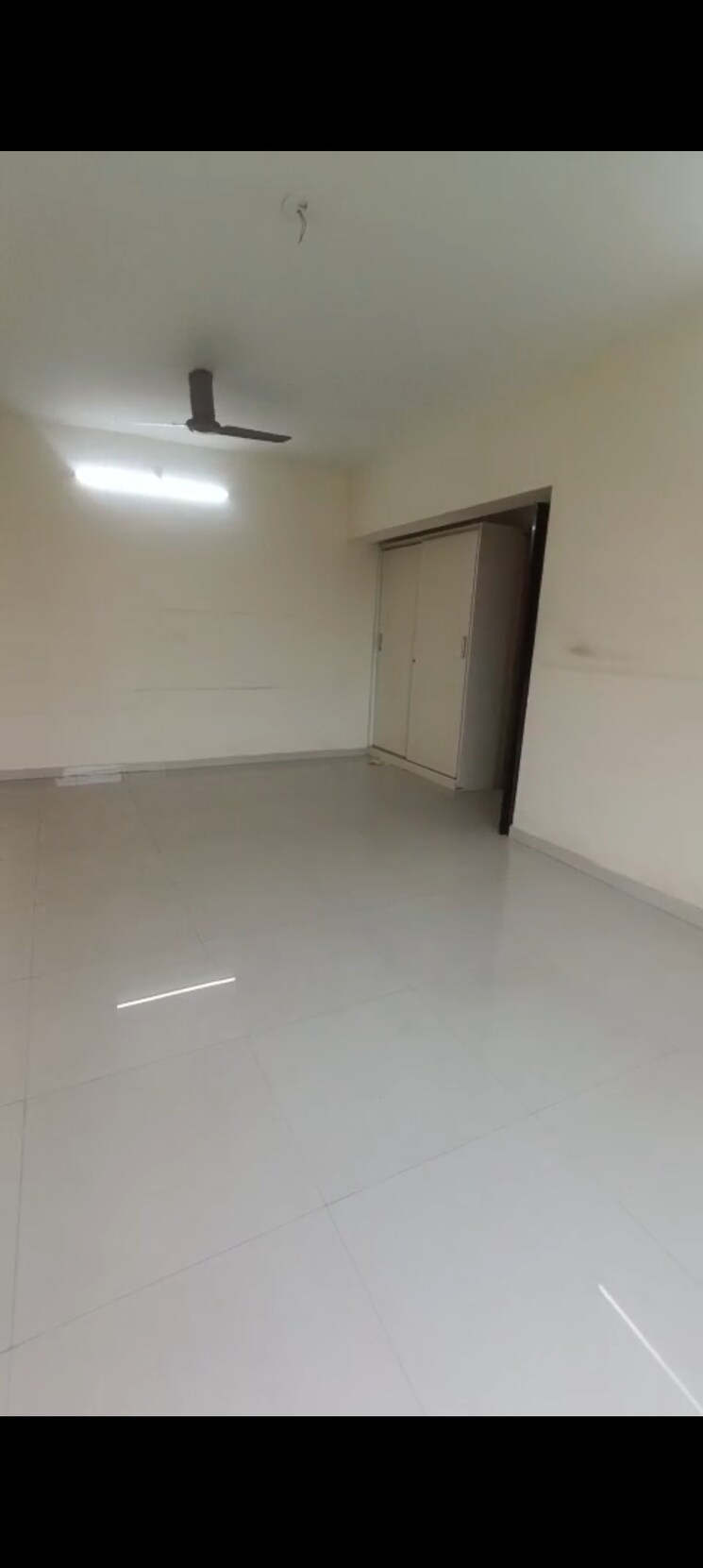 Room, santacruz east 2 Bedroom 700 Sq.Ft. Apartment In Santacruz East Mumbai 8987094