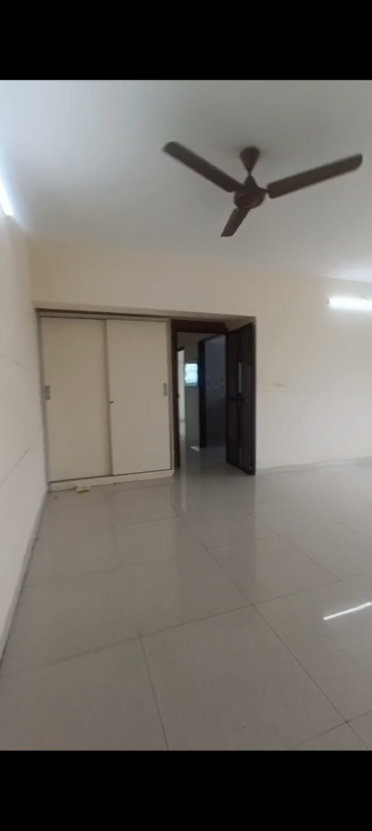 Room, santacruz east 2 Bedroom 700 Sq.Ft. Apartment In Santacruz East Mumbai 8987094