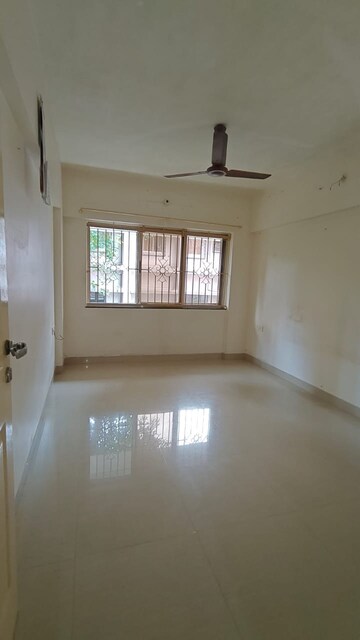 Room in 1 BHK Apartment at Shree Mangesh, Chembur – for Rent