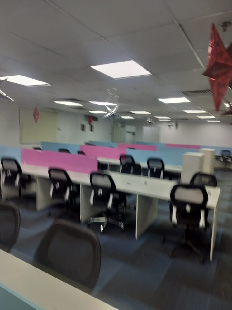Team Area, sector 4 Commercial Office Space 3700 Sq.Ft. In Sector 4 Noida 8987134