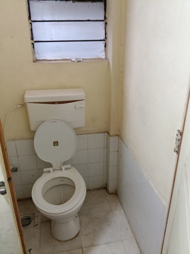 Attached Bathroom, balewadi 2 Bedroom 1000 Sq.Ft. Apartment In Balewadi Pune 8987133