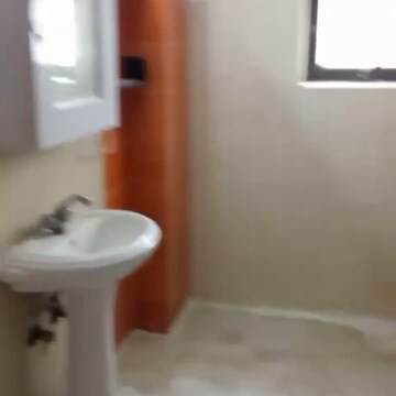 Bathroom in 3.5 BHK Apartment at Logix Blossom County, Sector 137 – for Rent