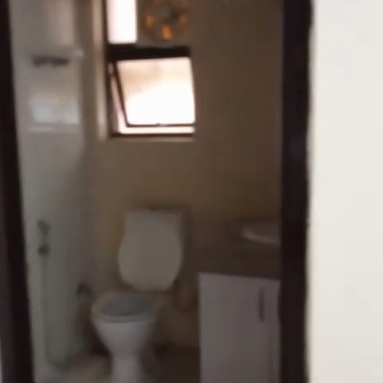 Bathroom, logix-blossom-county 3.5 Bedroom 1758 Sq.Ft. Apartment In Sector 137 Noida 8987172