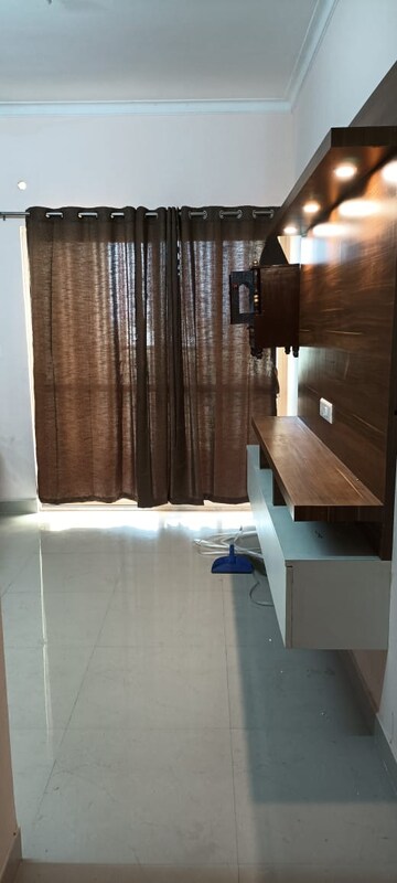 2 BHK Apartment For Rent in AWHO 8B, Vrindavan Yojna