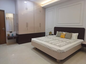 Bedroom in 3 BHK Apartment at Sector 82 – for Rent
