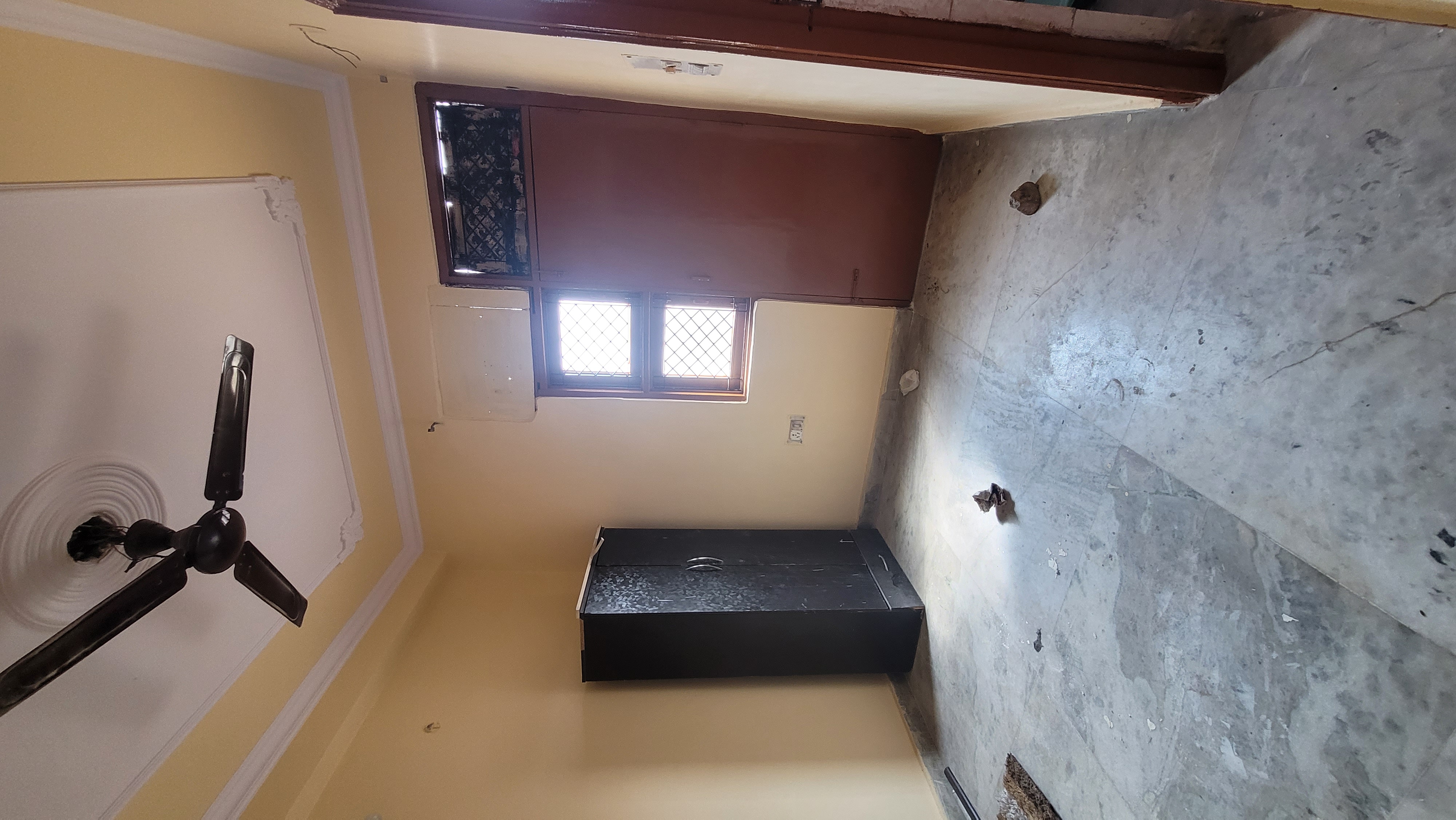 3 BHK + Study Room Apartment For Rent in Gtb Hospital