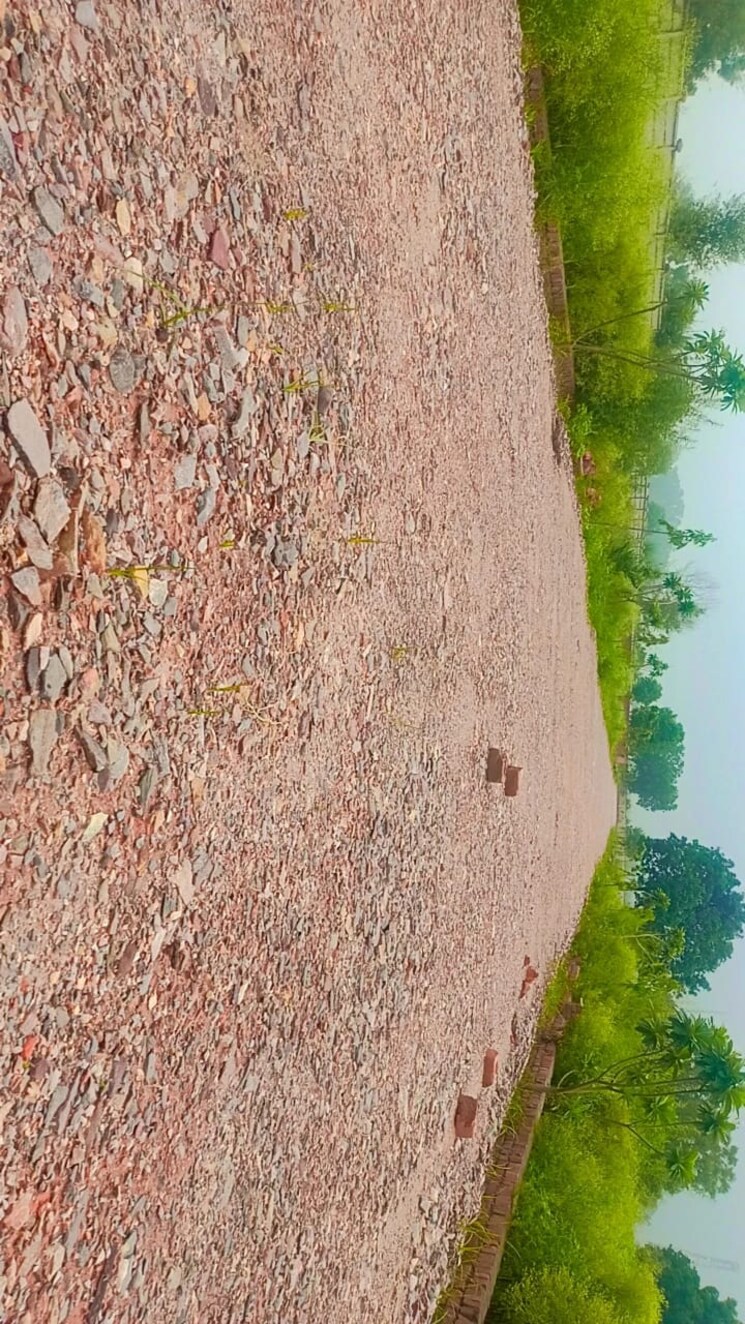 Garden, chaumuhan  115 Sq.Yd. Plot In Chaumuhan Vrindavan 8987215