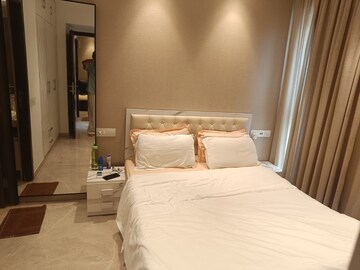 Master Bedroom in 1 BHK Apartment at Hiranandani Regent Hill, Powai – for Rent