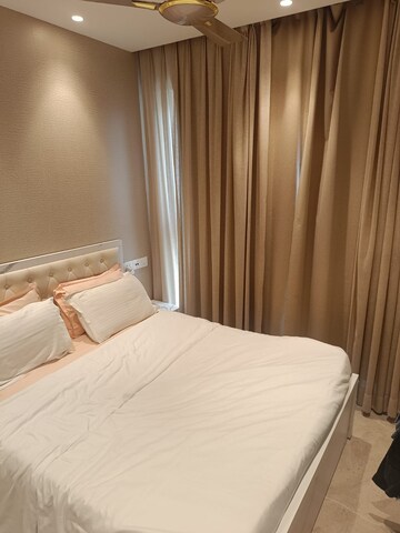 Master Bedroom in 1 BHK Apartment at Hiranandani Regent Hill, Powai – for Rent