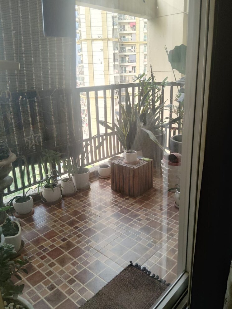 Balcony, dasnac-the-jewel 3 Bedroom 1525 Sq.Ft. Apartment In Sector 75 Noida 8987231