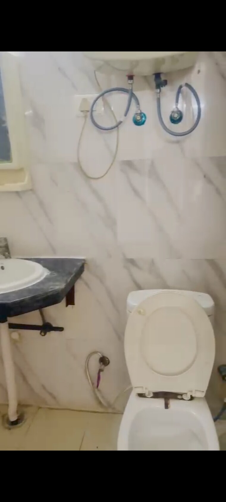 Bathroom, nimbus-the-hyde-park 2 Bedroom 915 Sq.Ft. Apartment In Sector 78 Noida 8987239